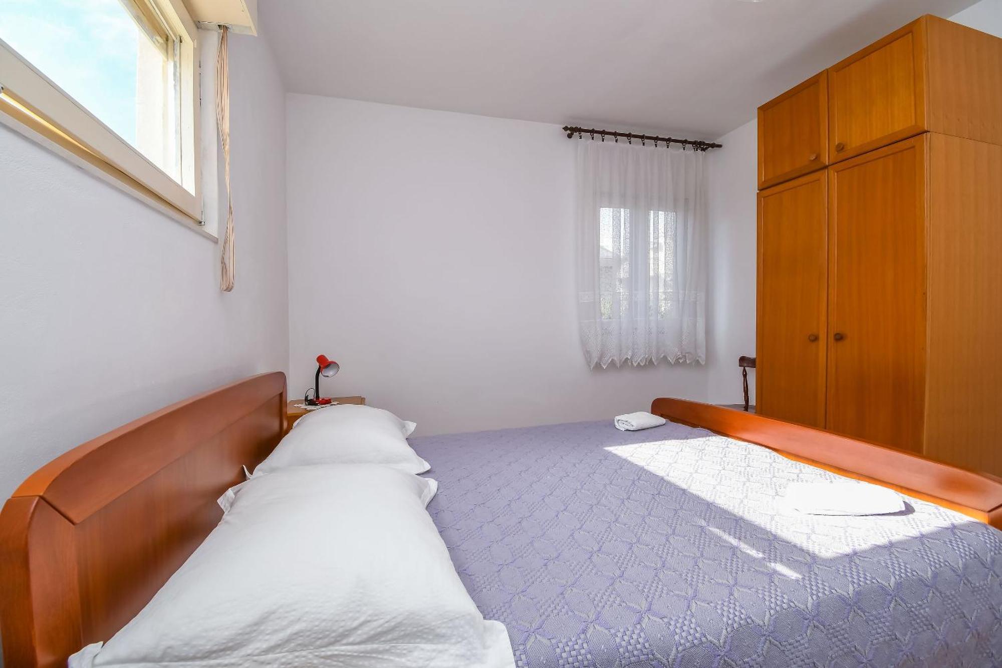 Apartments Vinka Trogir Exterior photo