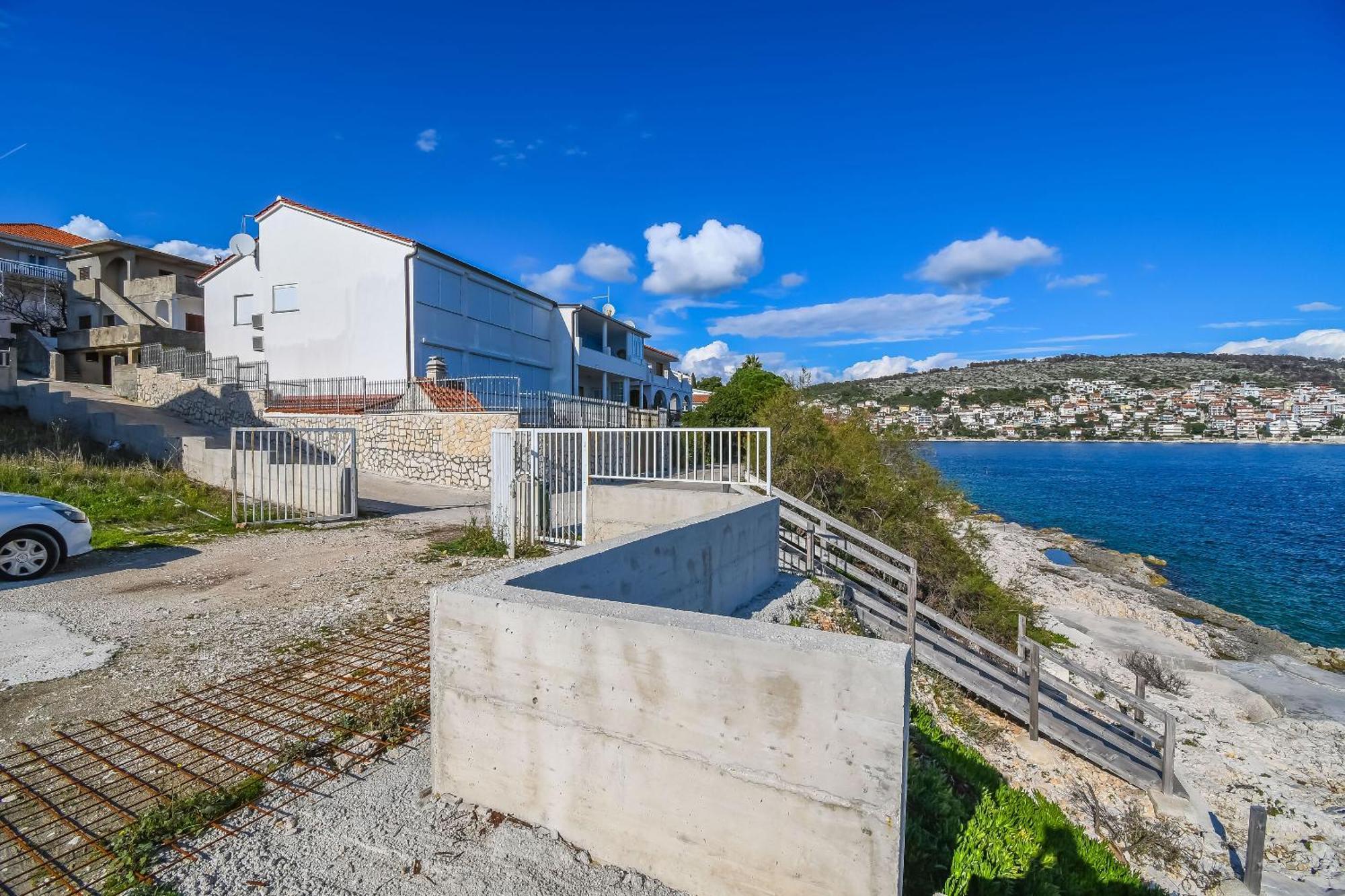 Apartments Vinka Trogir Exterior photo